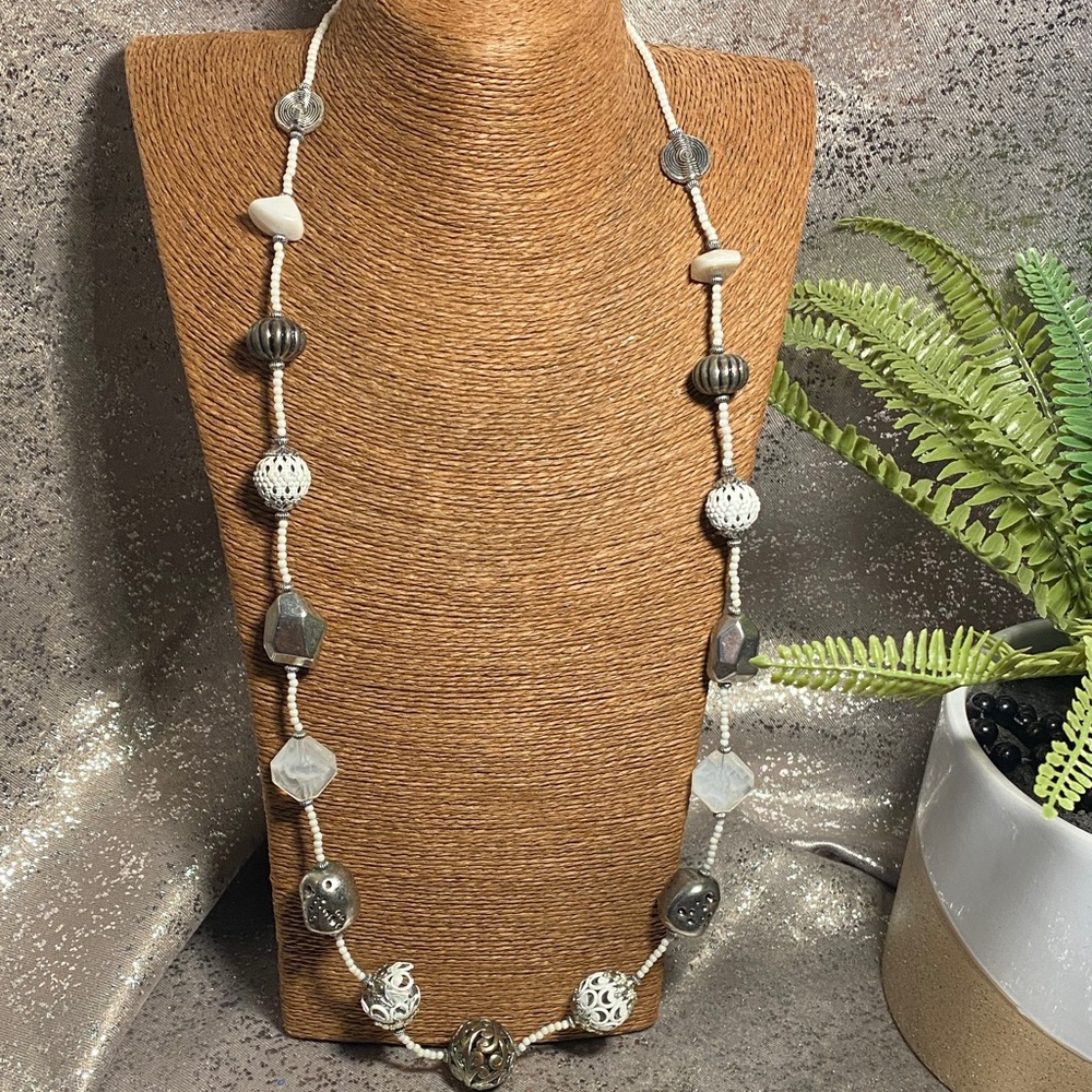 Elegant Silver and White Beaded Necklace
